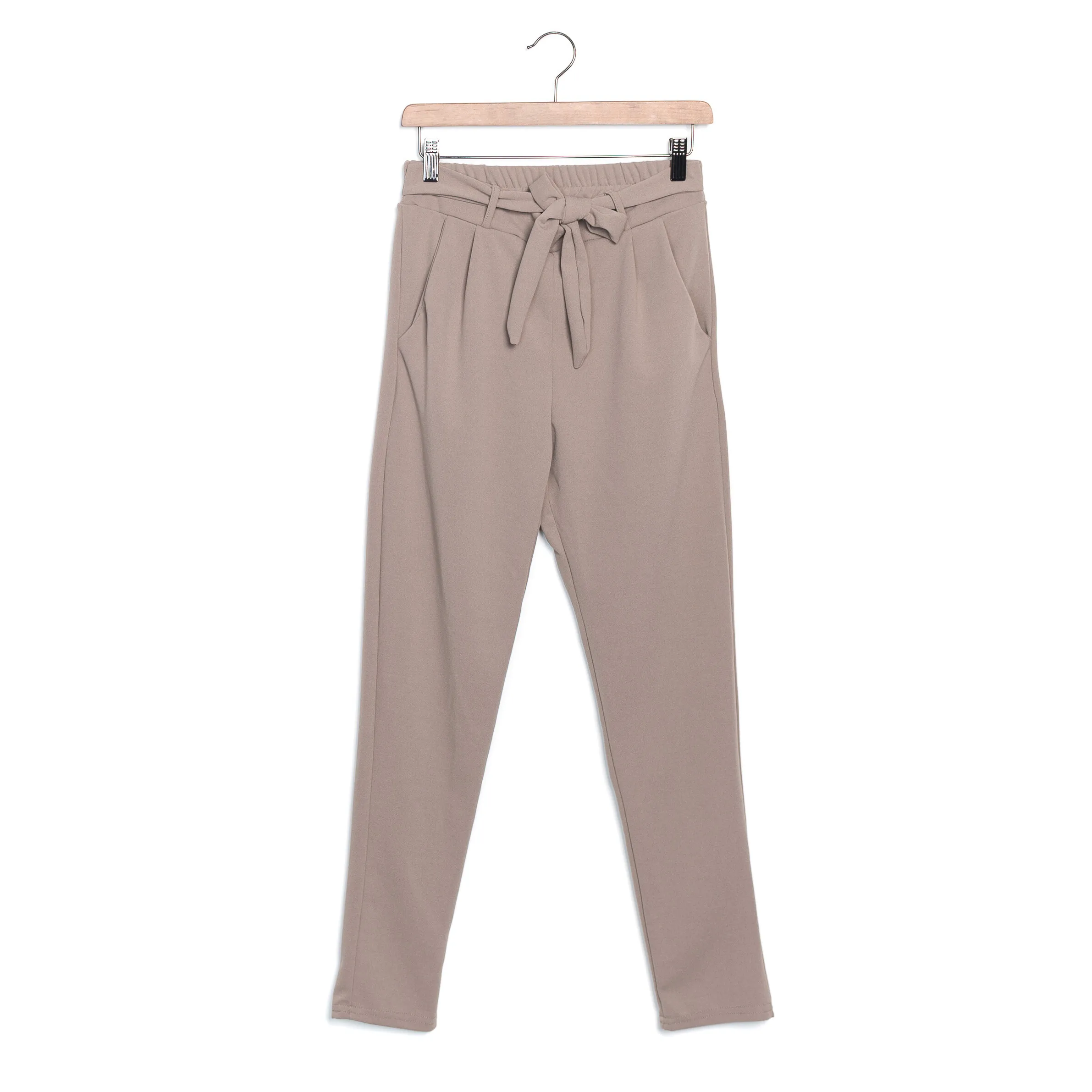 Elegante Hose mit Bindegürtel